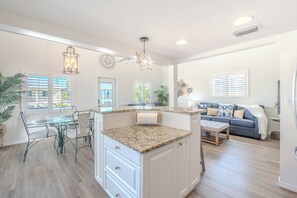 Interior - 🏖️Private Pool | Easy Beach Access | Great Outdoor Spaces | Into the Mystic🏖️ (Fort Myers Beach)