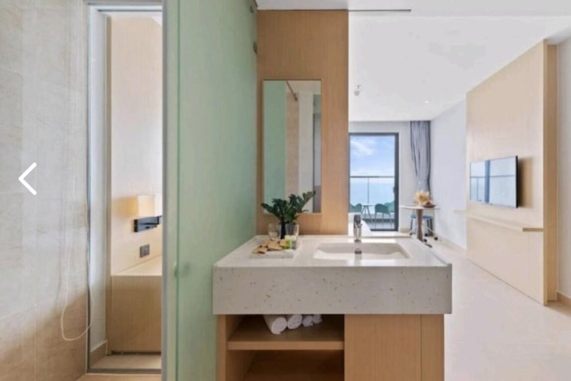 Premier Double Room, Balcony, Sea View | Bathroom