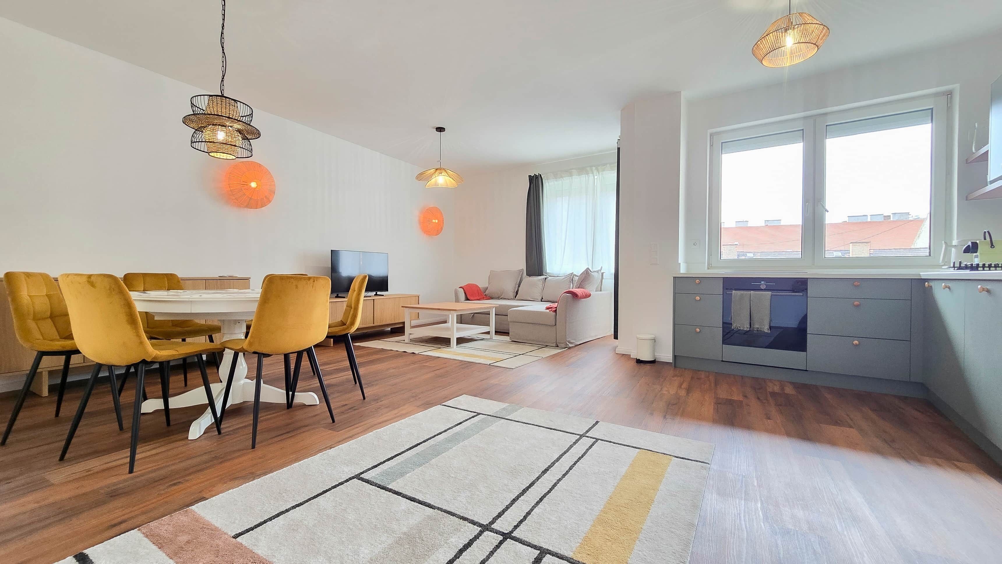 Living room/Kitchen