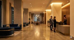 Lobby - Urban Plaza Hotel (Toronto)