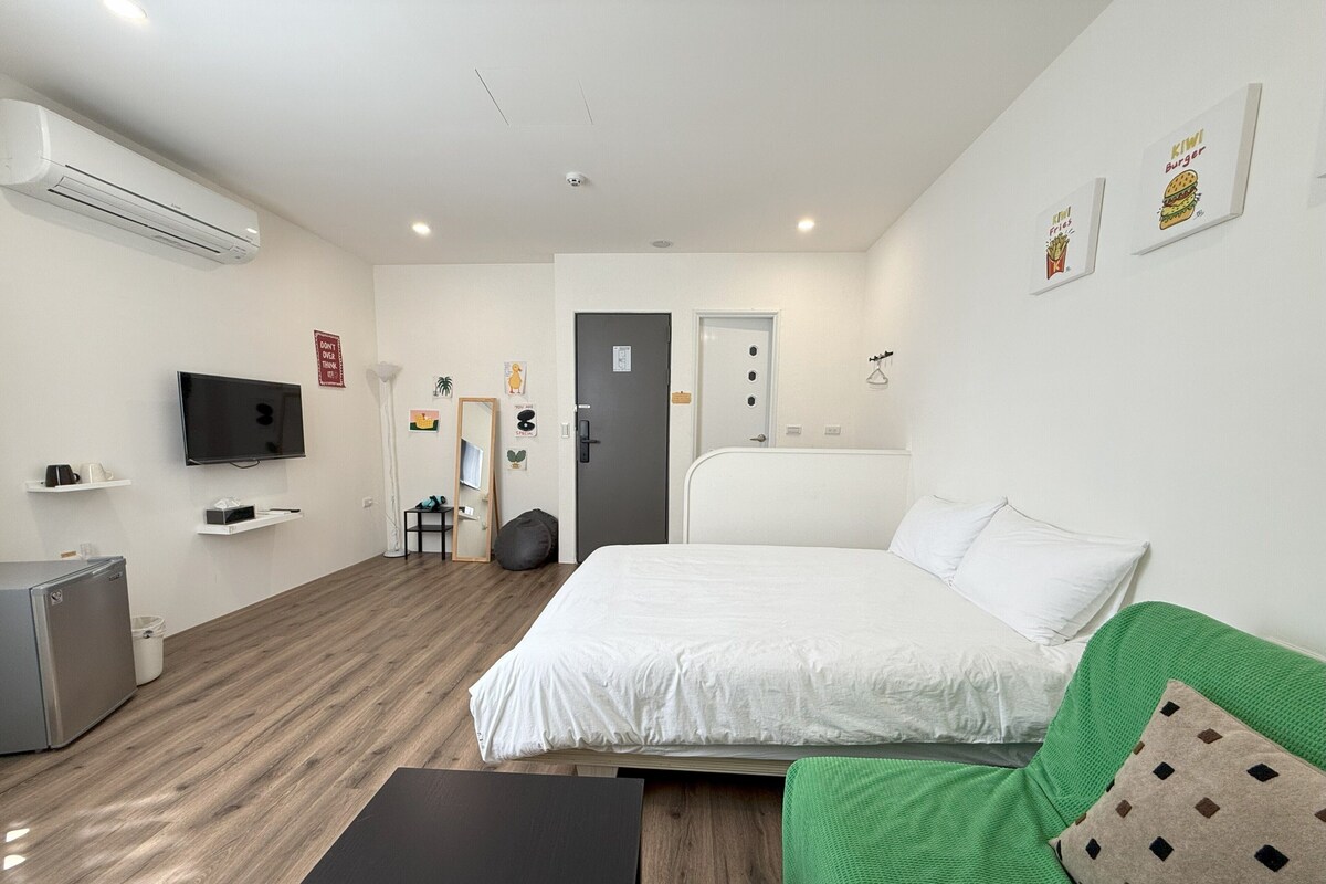 Double Room, Non Smoking | WiFi (free)