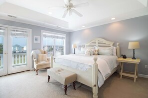 4 bedrooms, iron/ironing board, WiFi, bed sheets - Bucket List - Beautiful golf course views (Edisto Island)