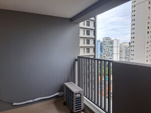 Estúdio básico, vista para a cidade | Área da propriedade