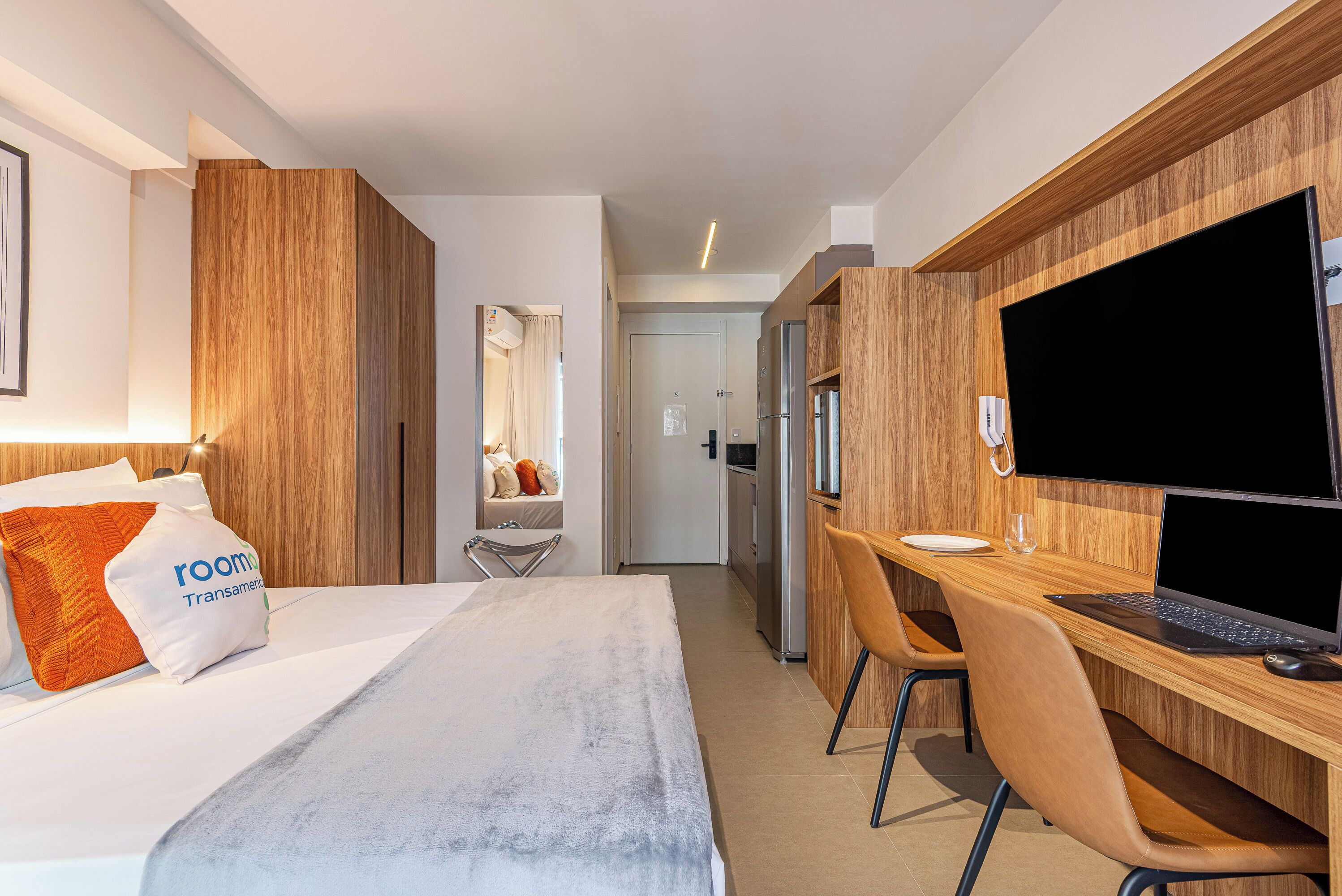 Comfort Studio, City View