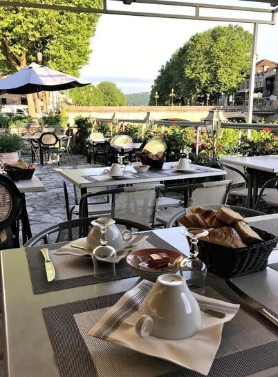 HOTEL DES BAINS