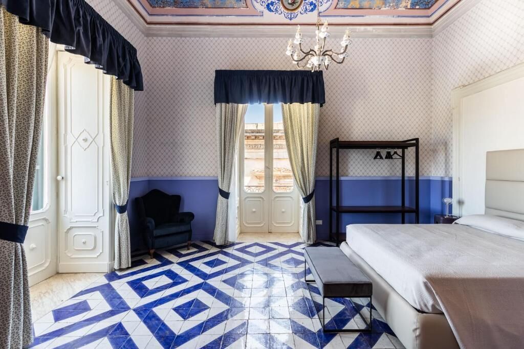 Presidentiële studio suite, balkon, uitzicht op stad