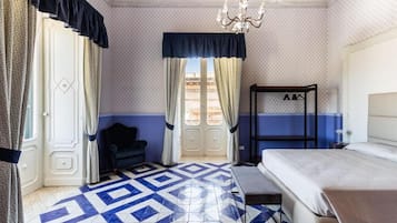 Presidentiële studio suite, balkon, uitzicht op stad