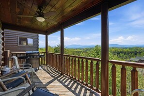 Property grounds - Picturesque MTN Escape: Hot Tub, Pool, Game Room! (Sevierville)