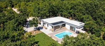 Luxury Four Bedroom Villa