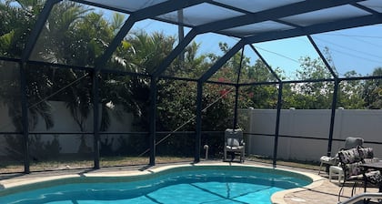 Walk to Beach! Private Heated 3 bedroom Pool Home