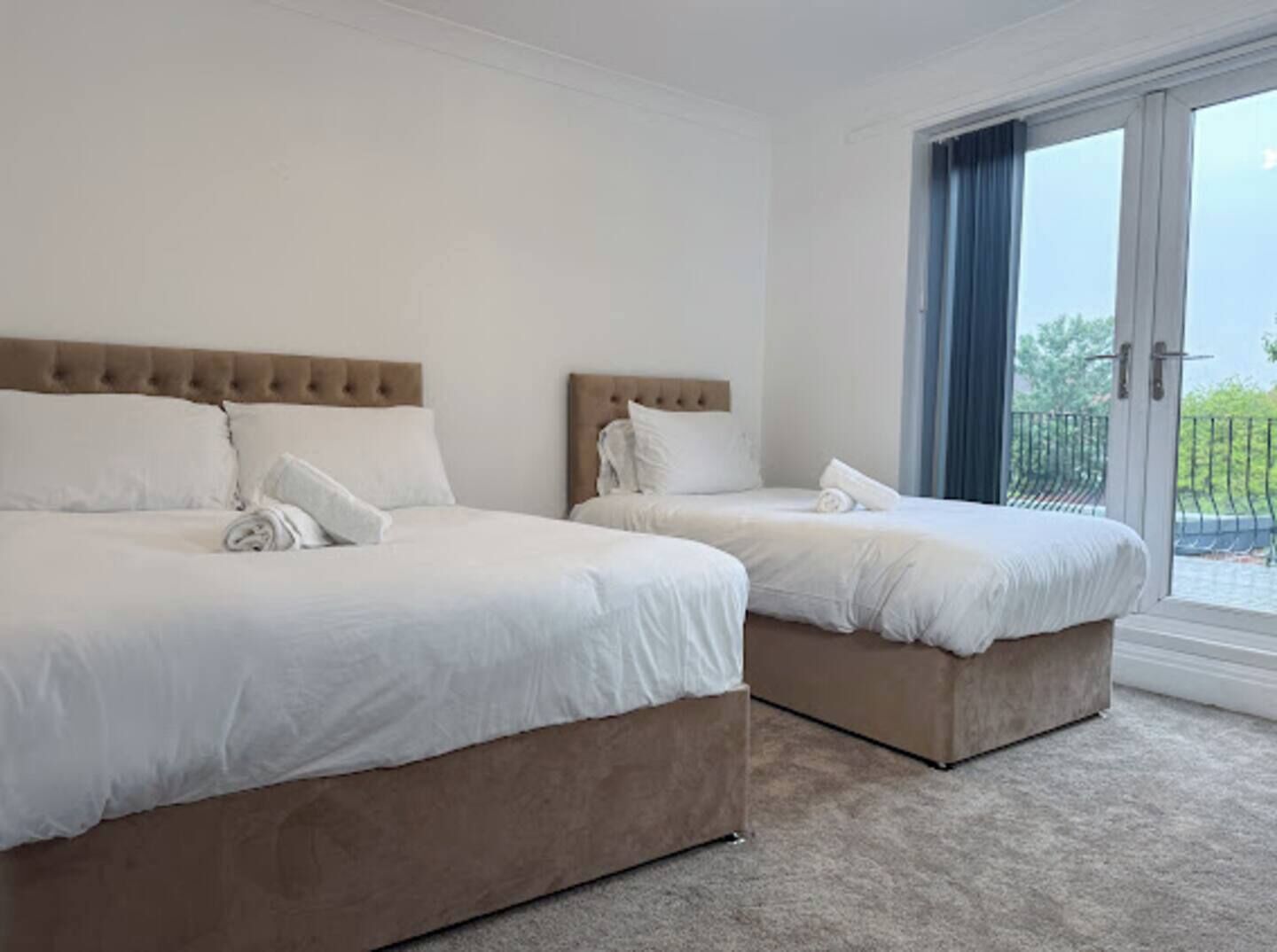 4 bedrooms, WiFi, bed sheets