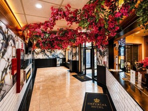 Lobby - Imperial Hotel (BROOKLYN)