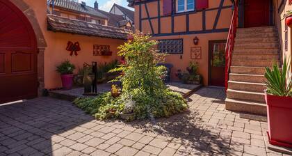La Cour des Amis – Gästezimmer mit eigenem Bad und Frühstück