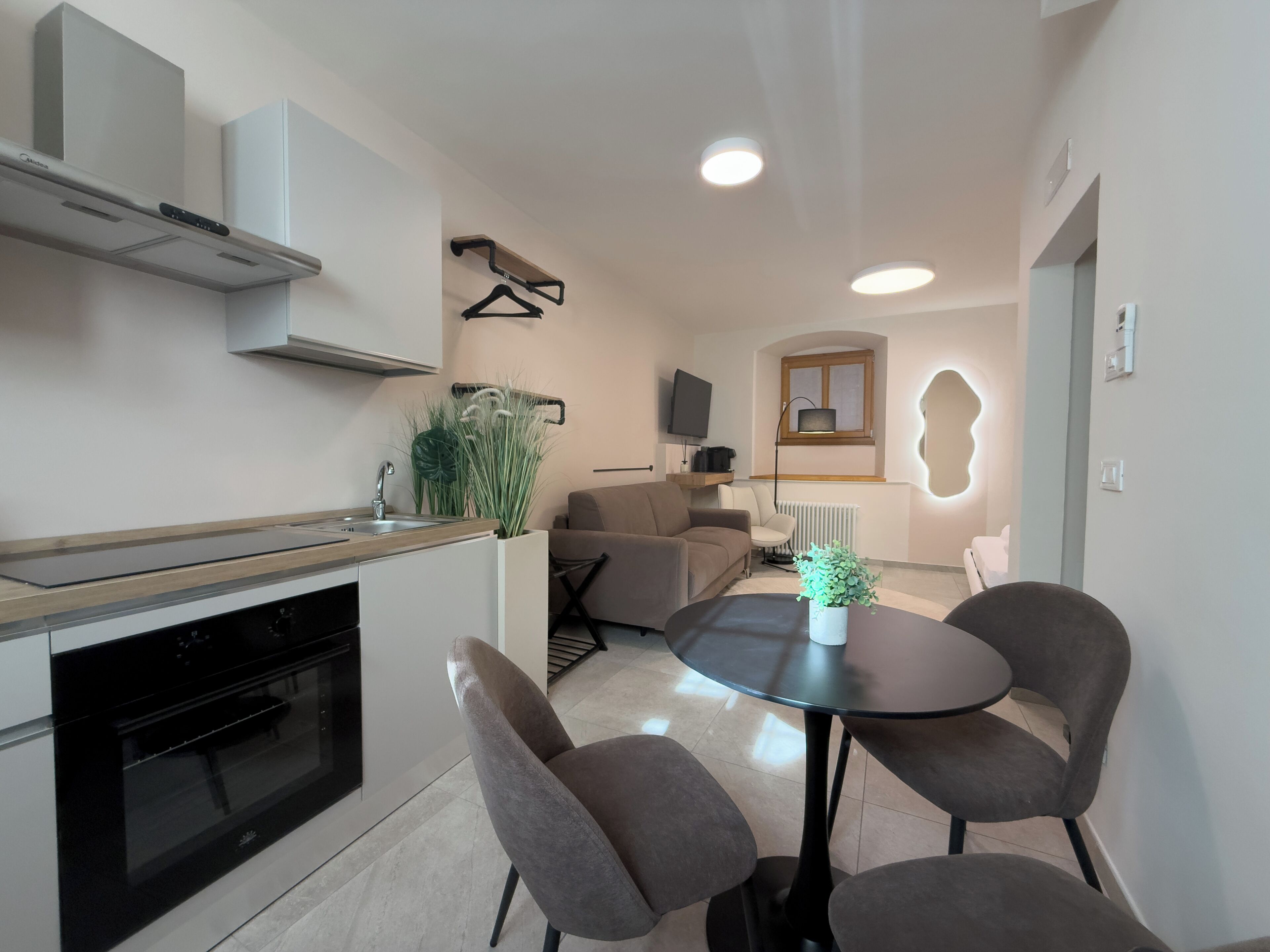 Deluxe Studio | Interior