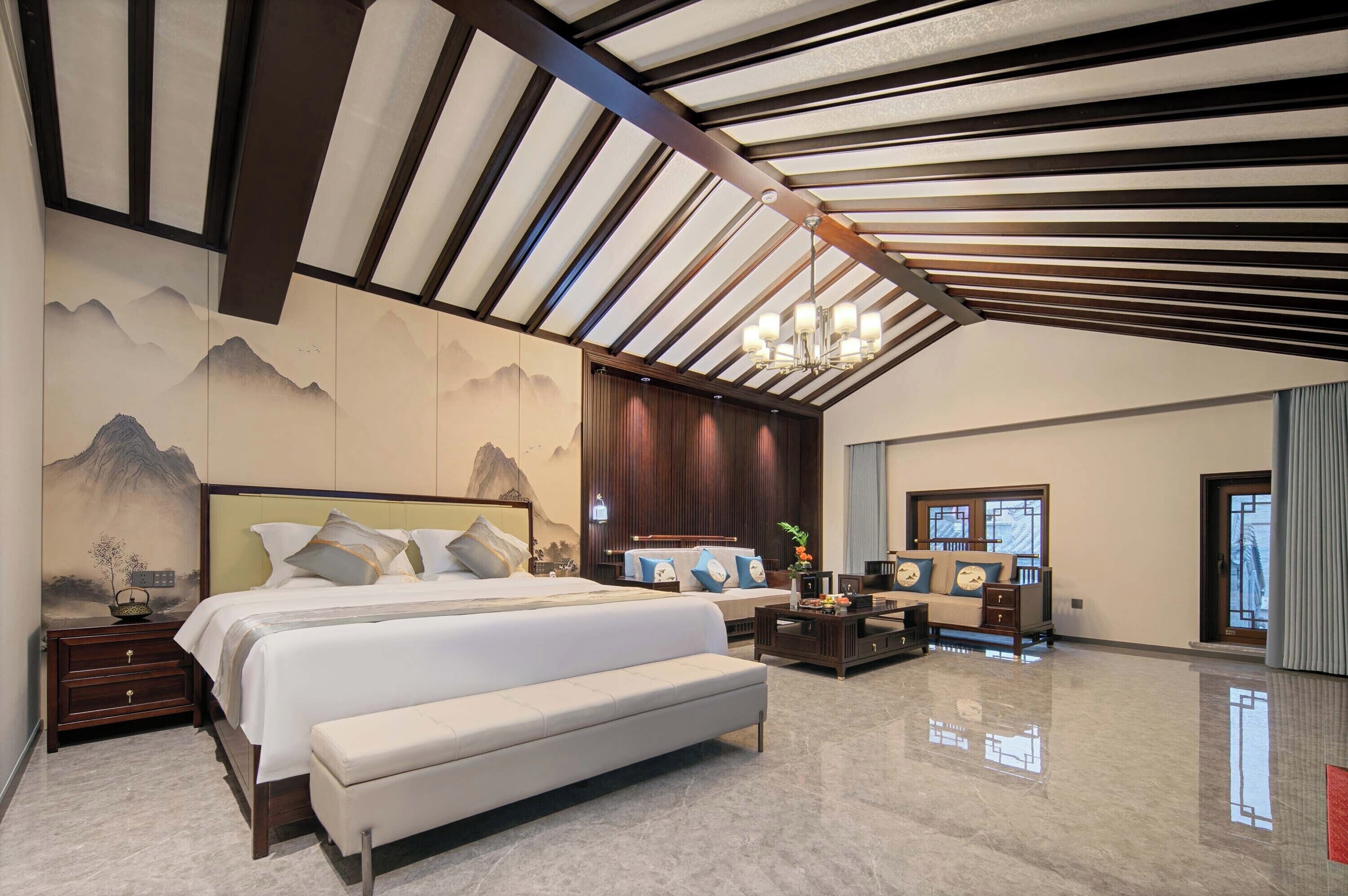 Executive Suite, Garden View | Living area