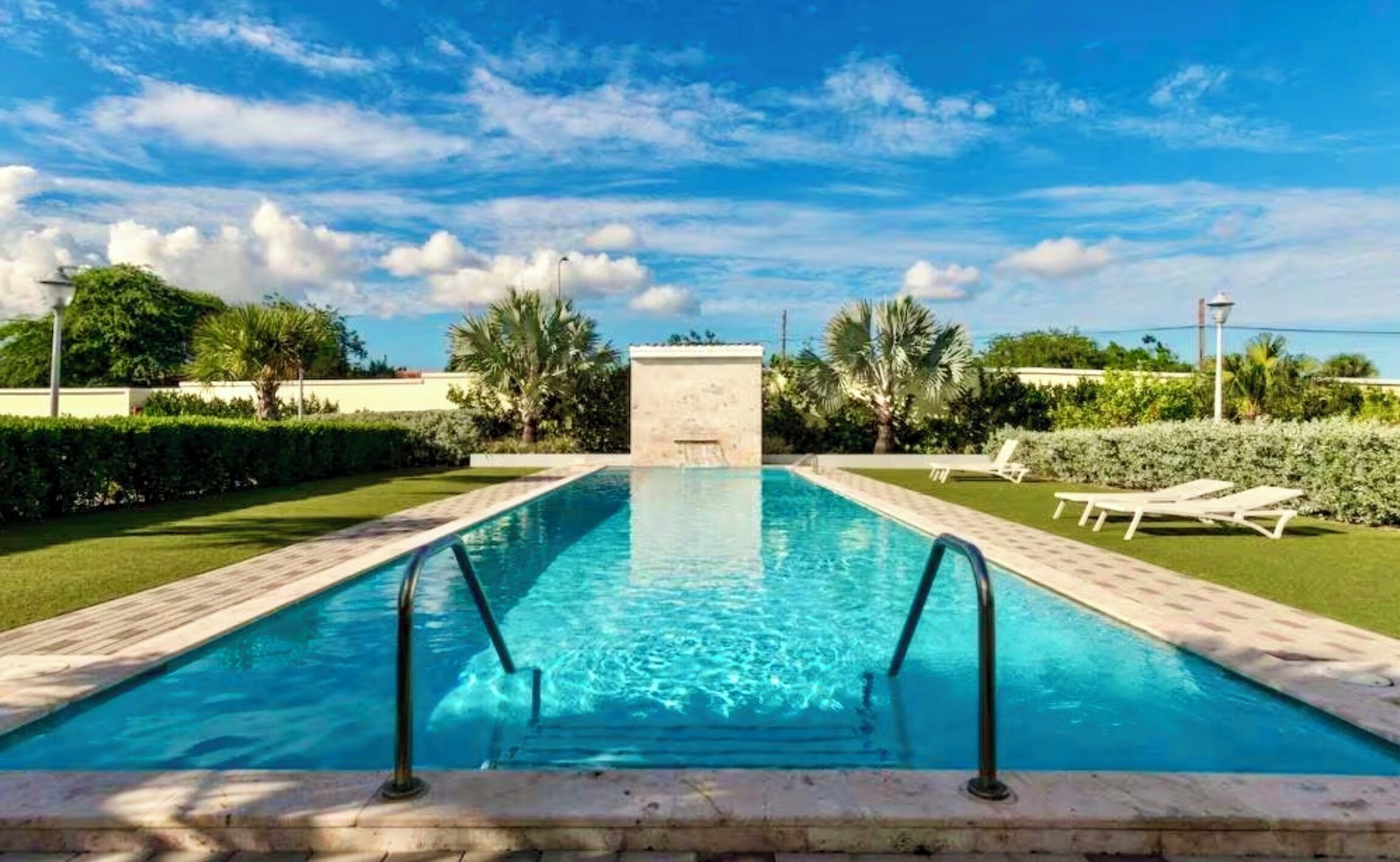 Piscine extérieure
