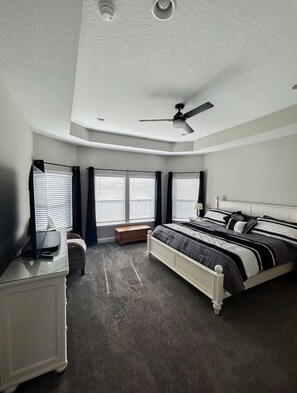 Room - St Augustine’s Gem Modern Furnished New 3 Bed 2 bath Fully Stocked Vacation Home (St. Augustine)