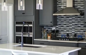 Private kitchen - St Augustine’s Gem Modern Furnished New 3 Bed 2 bath Fully Stocked Vacation Home (St. Augustine)