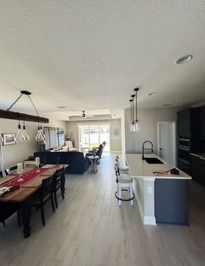 Interior - St Augustine’s Gem Modern Furnished New 3 Bed 2 bath Fully Stocked Vacation Home (St. Augustine)