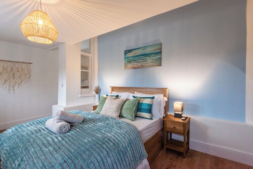 Glan Neigr by Guestz