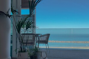 Interior - Beachfront | Furnished Terrace & Comfort (Civitanova Marche)