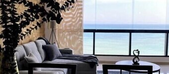 Charming beachfront retreat