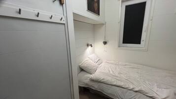 4 sovrum, wi-fi och sÀngklÀder