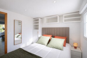 Room - LVAM - Renovated 2-bedroom apartment – Beach – Garden – Golf 5 (Agde)