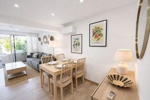 Dining - LVAM - Renovated 2-bedroom apartment – Beach – Garden – Golf 5 (Agde)