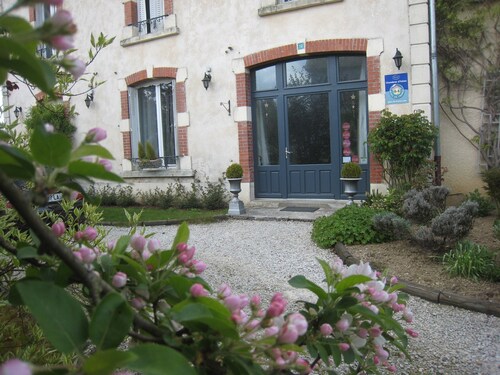 Chambre d’hôtes « Les Charmilles - Chambre Bleue » 