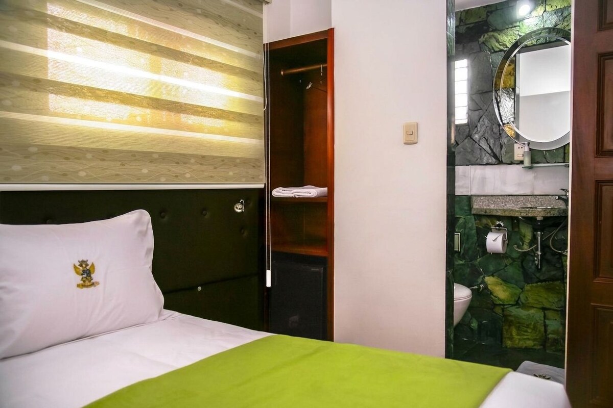 Deluxe Single Room | Free WiFi