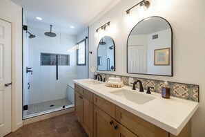 Shower, hair dryer, towels - Phoenix 4BR Oasis—Free Heated Pool + Game Room (Phoenix)