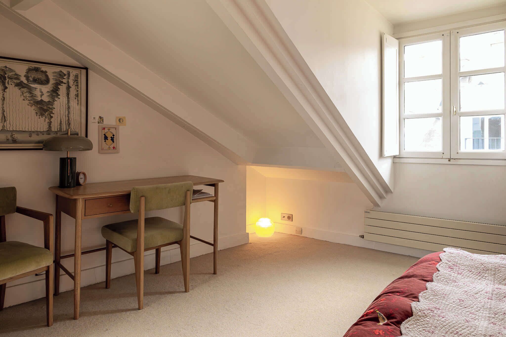 2 chambres, fer et planche à repasser, accès Internet, draps fournis