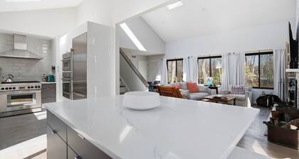 Private Southampton Hideaway, Private Pool, Fully Appointed for Memorable...
