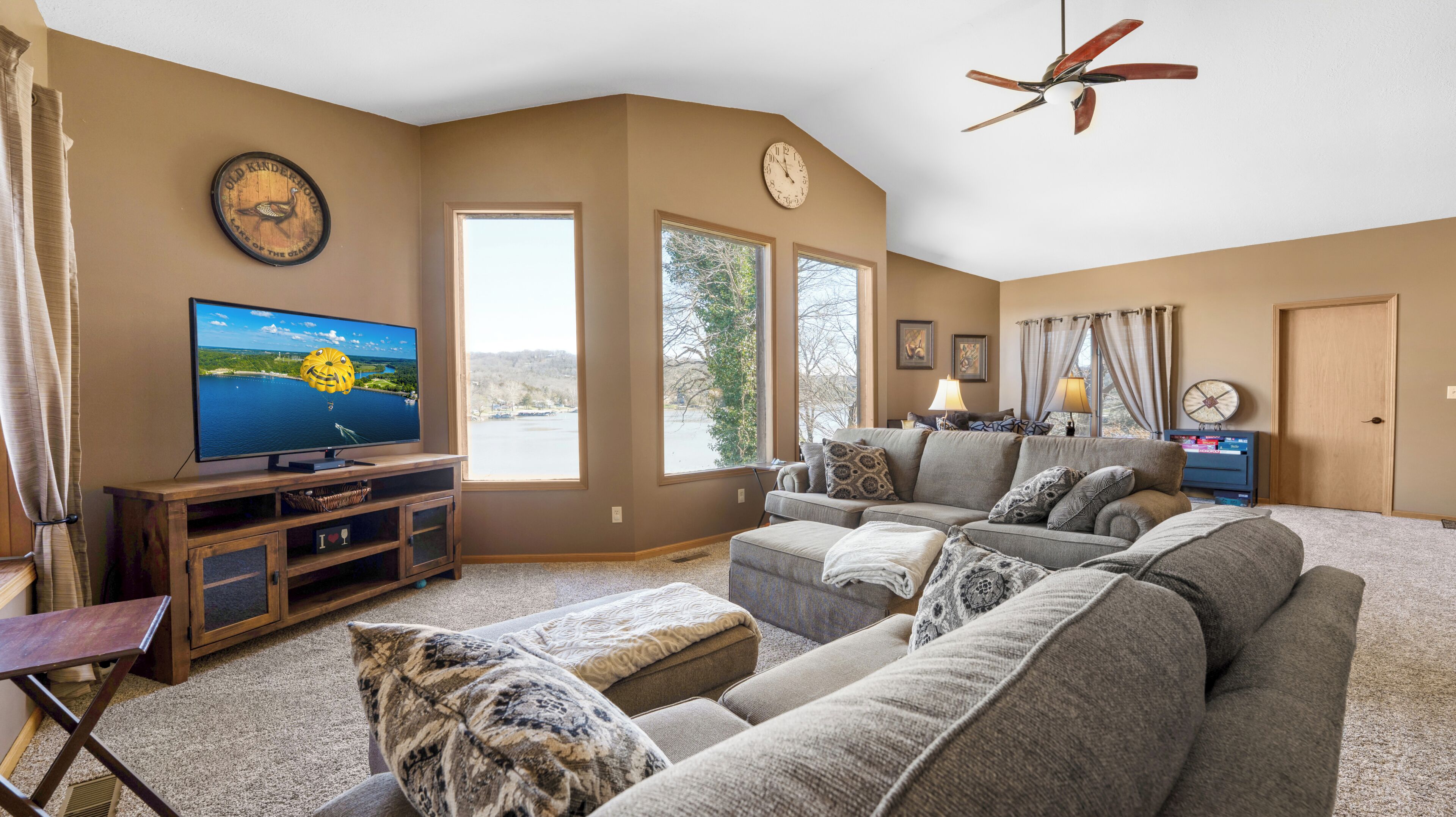 TV connectée, cheminée