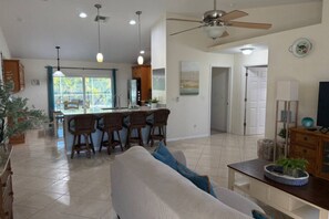 Living area - Comfortable Cape Coral Retreat with Private Pool Near Beaches &  Attractions (Cape Coral)