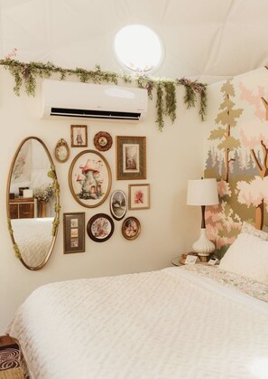 Room - Book Entire Site (Party of 4) (New Plymouth)