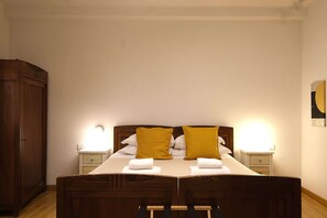 Comfort Apartment, City View | Egyptian cotton sheets, premium bedding, iron/ironing board, free WiFi - Wine Apartments Florence Malvasia (Florence)