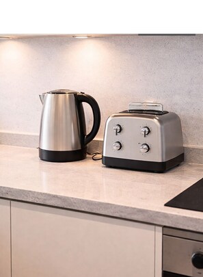 Kaffe og/eller kaffemaskine