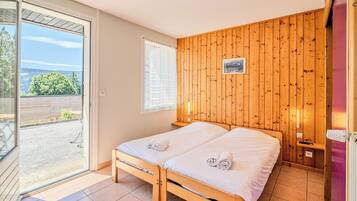 Wifi gratis y ropa de cama