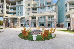 Terrace/patio - Lagoon-View Villa Steps from the Beach (Isle of Palms)