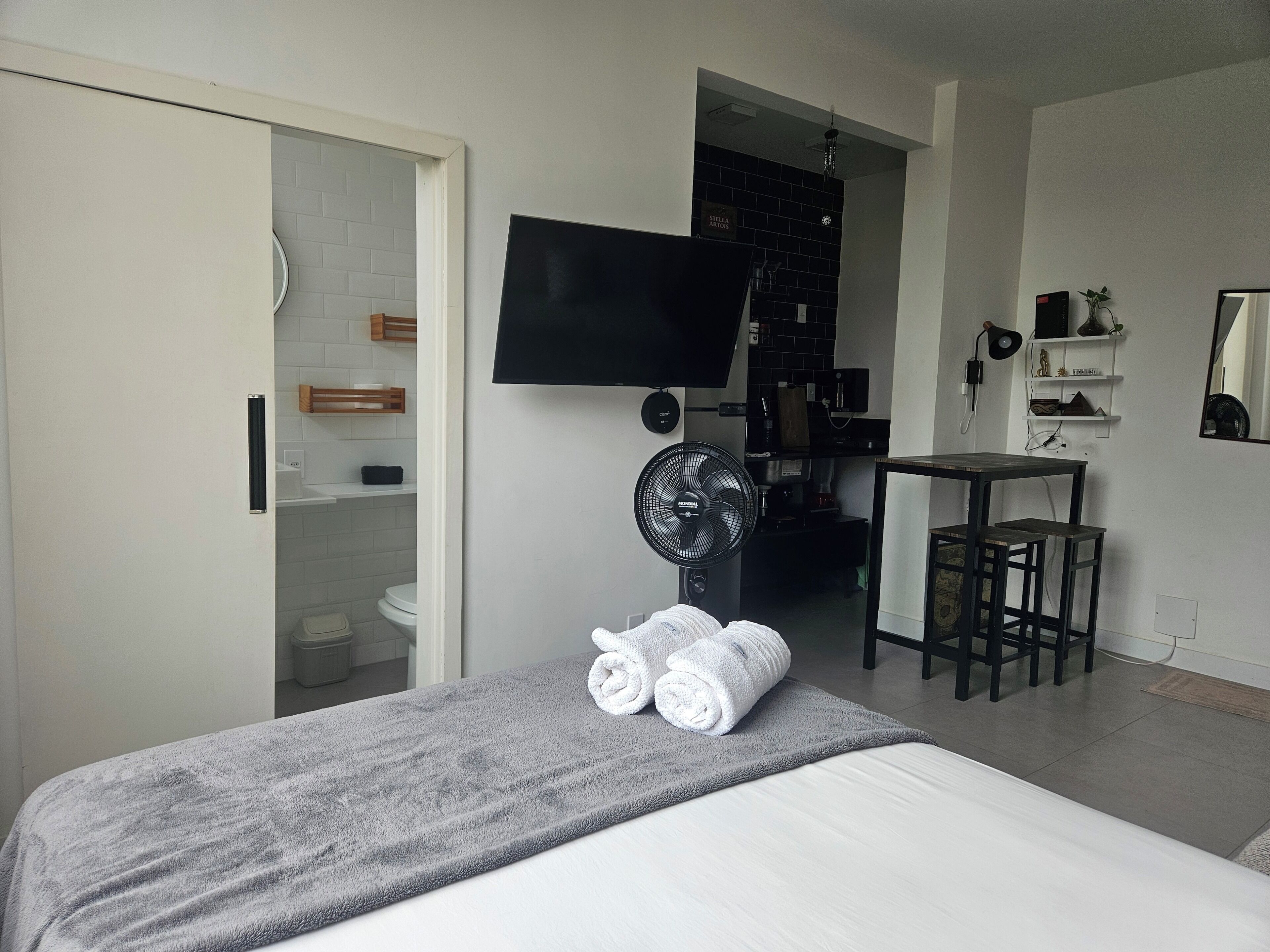 1 bedroom, iron/ironing board, free WiFi, bed sheets