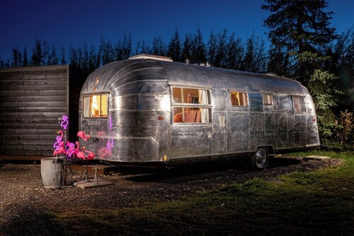 Sleeps 2 - Hot Tub - Pet Friendly - Peggy Sue