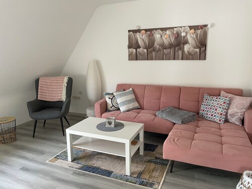 Wohnung in ruhigem Zweifamilienhaus am Stadtrand