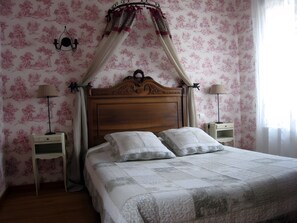 1 dormitorio, wifi, ropa de cama