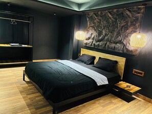 标准房 | 意大利 Frette 床单、高档床上用品、羽绒被、记忆海绵床垫