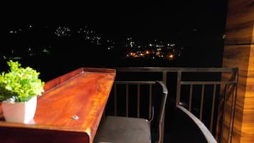 Superior Suite | Outdoor dining