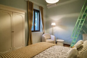 1 chambre, fer et planche à repasser, Wi-Fi gratuit, draps fournis