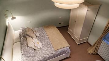 1 chambre, fer et planche Ă repasser, Wi-Fi gratuit, draps fournis