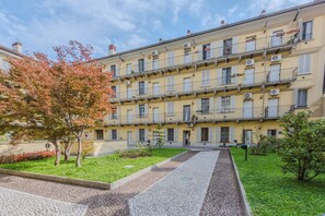 Exterior - Vrbo Property (Milano)